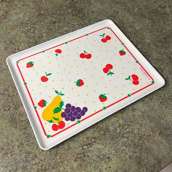 Retro Italian Mebel David Davir fruit print snack tray - Picture 2 of 5